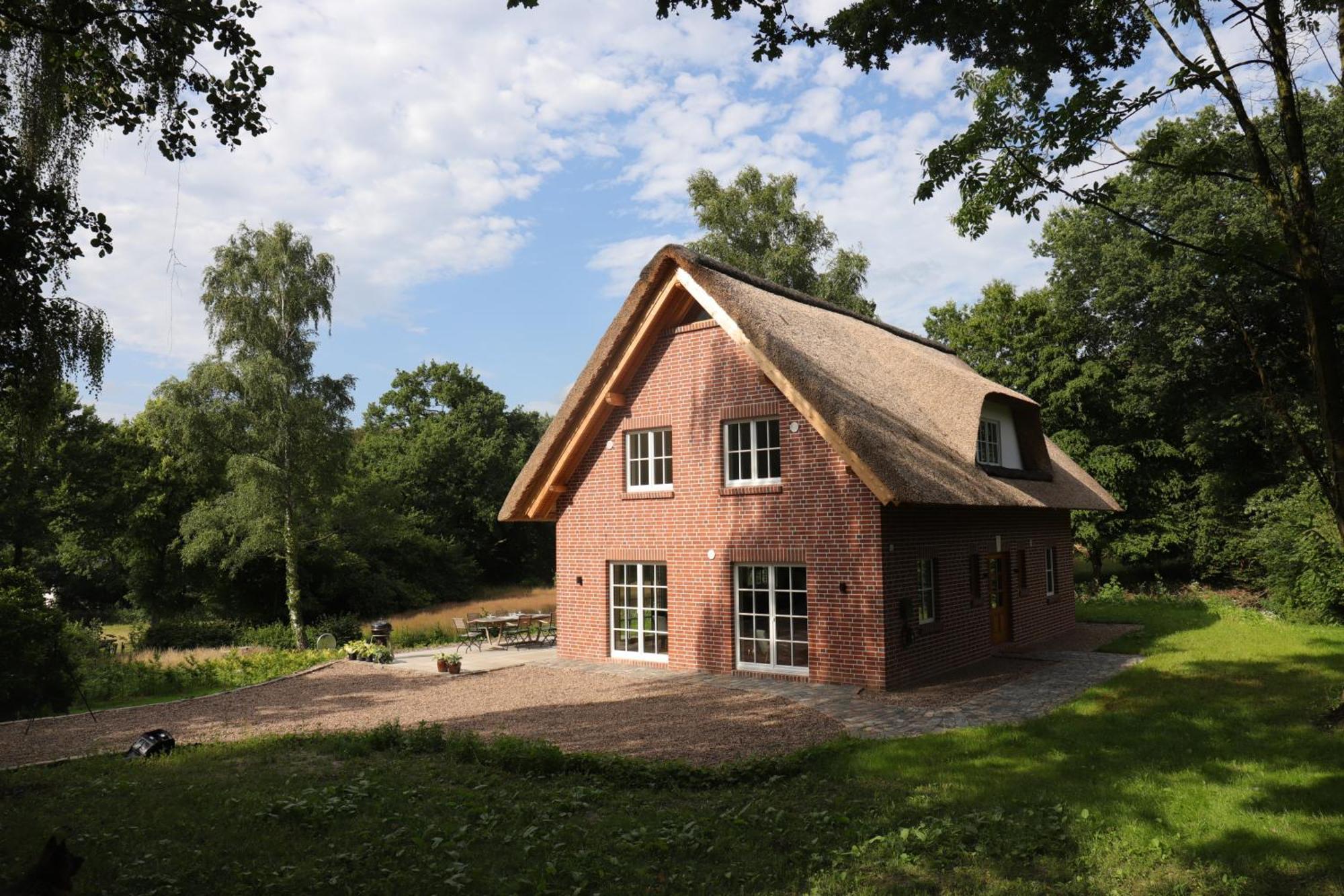 Reetdachhaus In Der Bremer Schweiz Luaran gambar